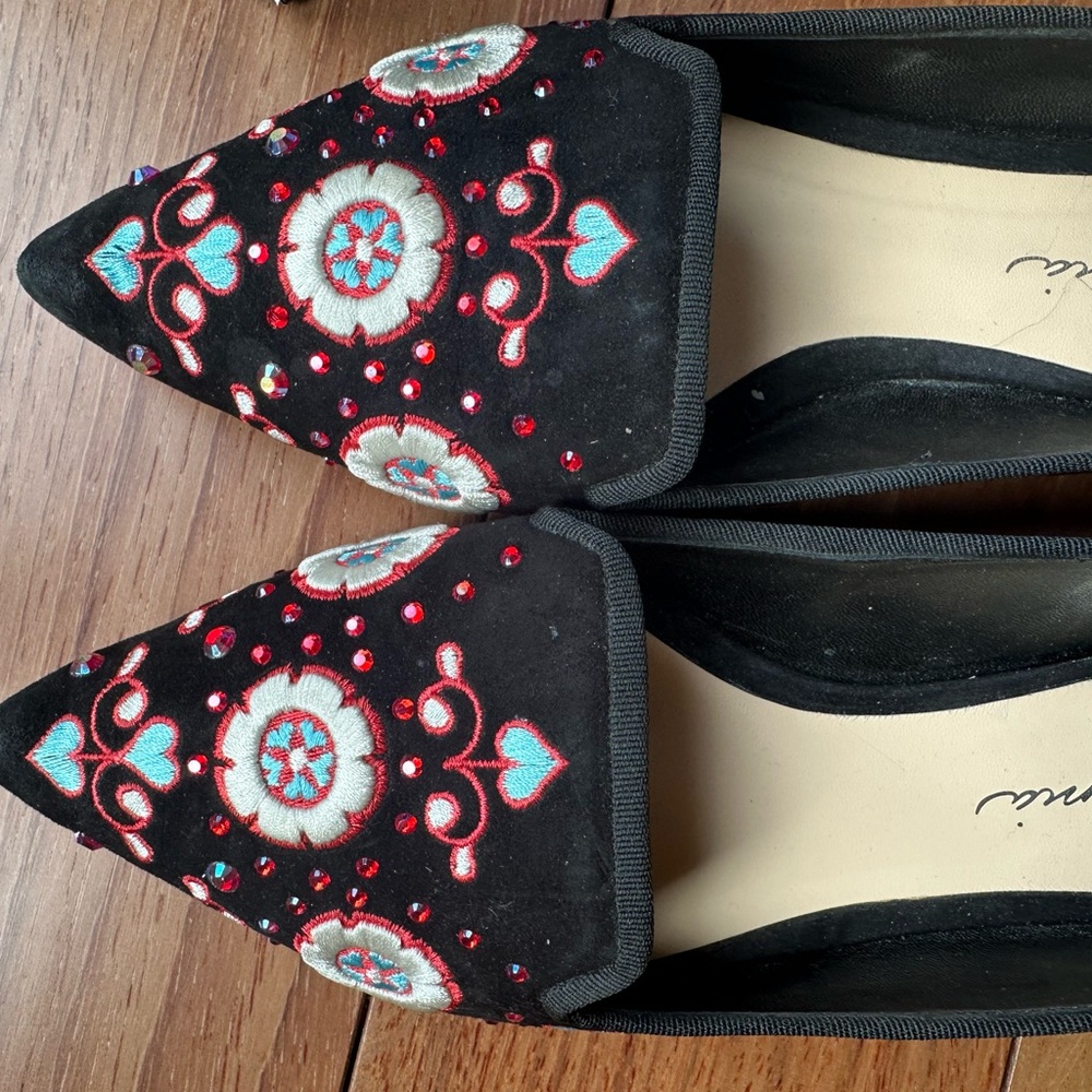Isa Tapia Espanola Black, Aqua and Red Geometric Flats with Folk Art Design